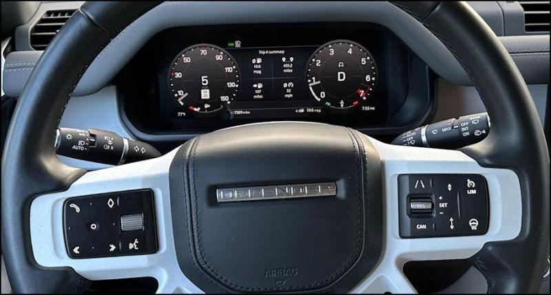 2023 land rover defender 130 steering wheel