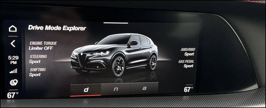 2024 alfa romeo stelvio - drive mode display