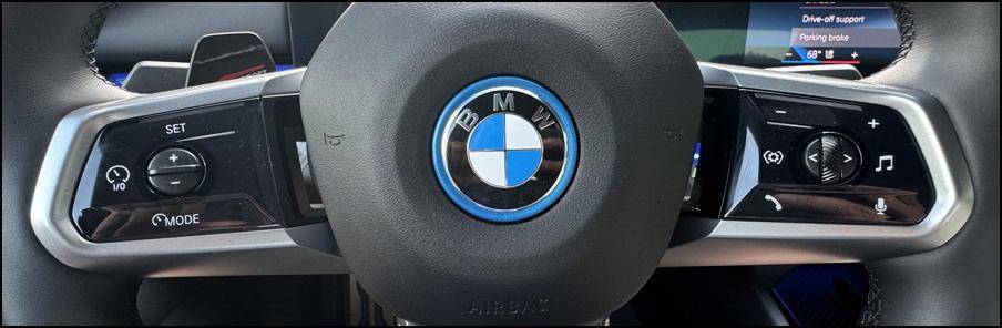 2024 bmw i5 edrive40 - steering wheel crossbar controls