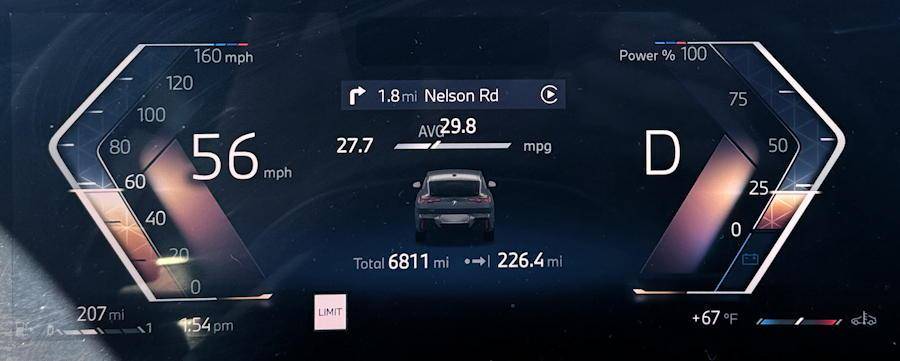 2024 bmw x2 - main gauge display