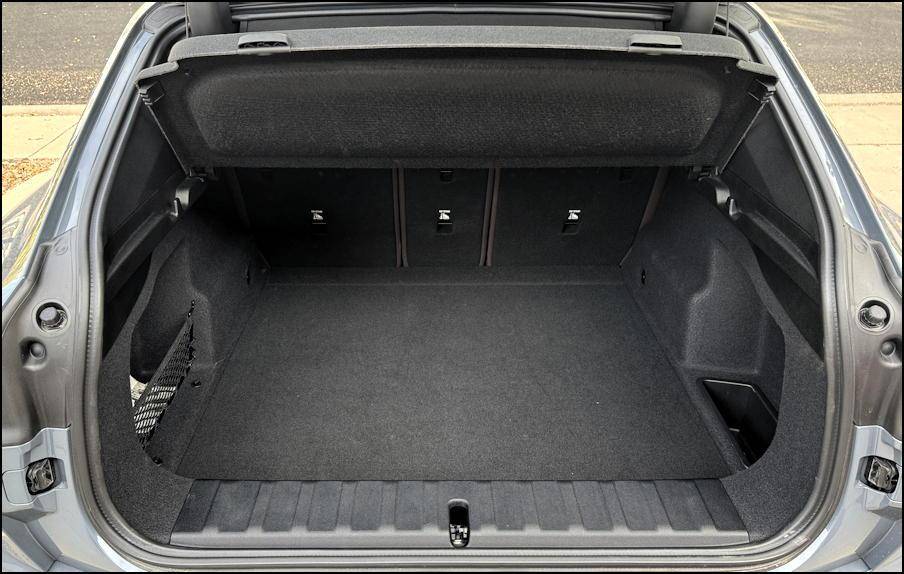 2024 bmw x2 - cargo space rear