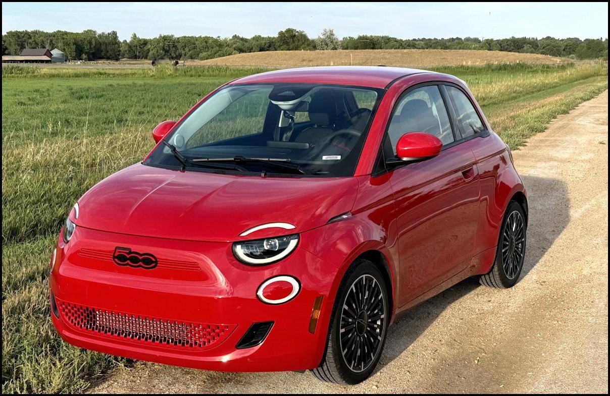 2024 Fiat 500e