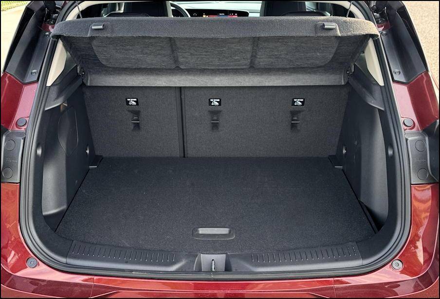 2025 buick encore gx avenir - rear cargo space