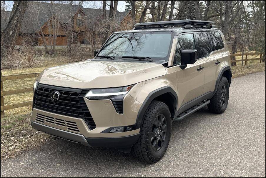 2024 lexus gx550 overtrail exterior front of vehicle