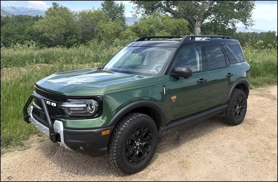2025 ford bronco sport badlands - exterior front