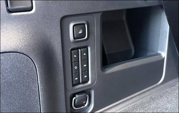 2025 Ford Expedition Tremor 4x4 Seat Controls in Far Back