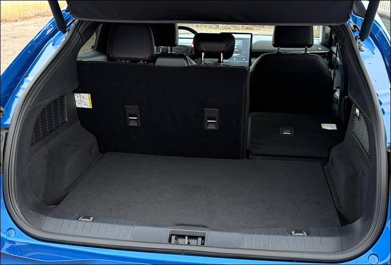 2025 ford mustang mach e -rear cargo hatch space
