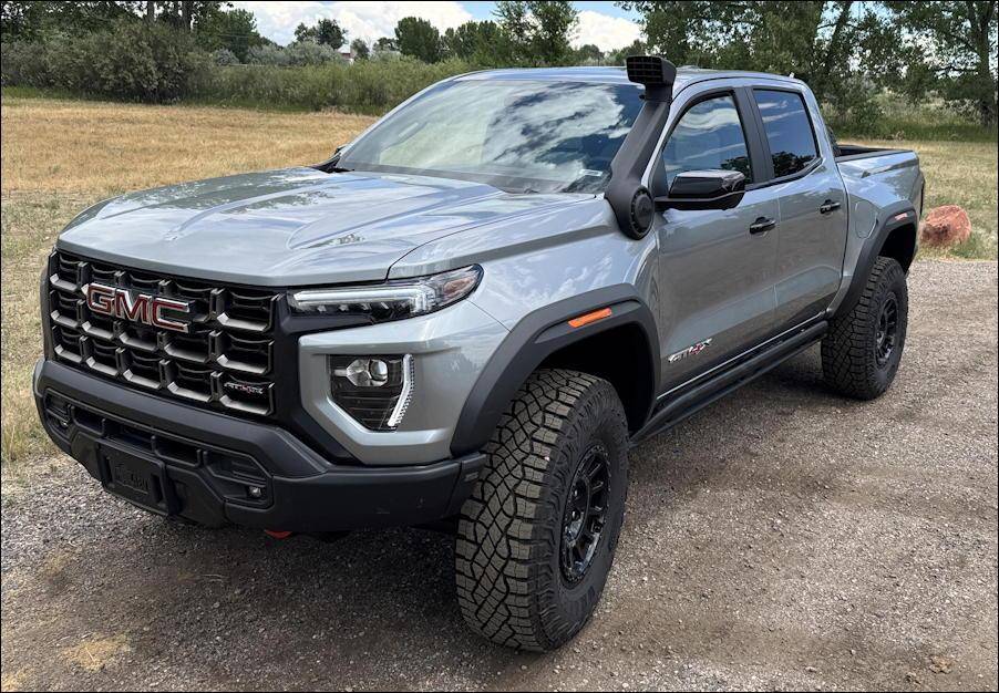 2025 gmc canyon 4wd at4x aev - exterior front view