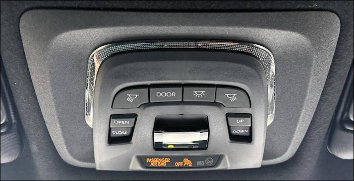 2025 toyota corolla cross - interior overhead controls