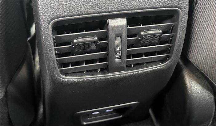 2025 toyota corolla cross -- rear vent controls