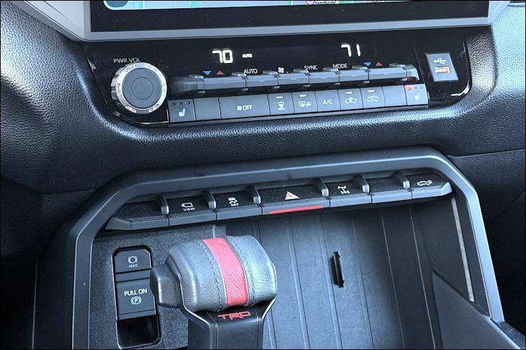2025 Toyota Tundra SR5 TRD Rally 4x4 Climate Controls