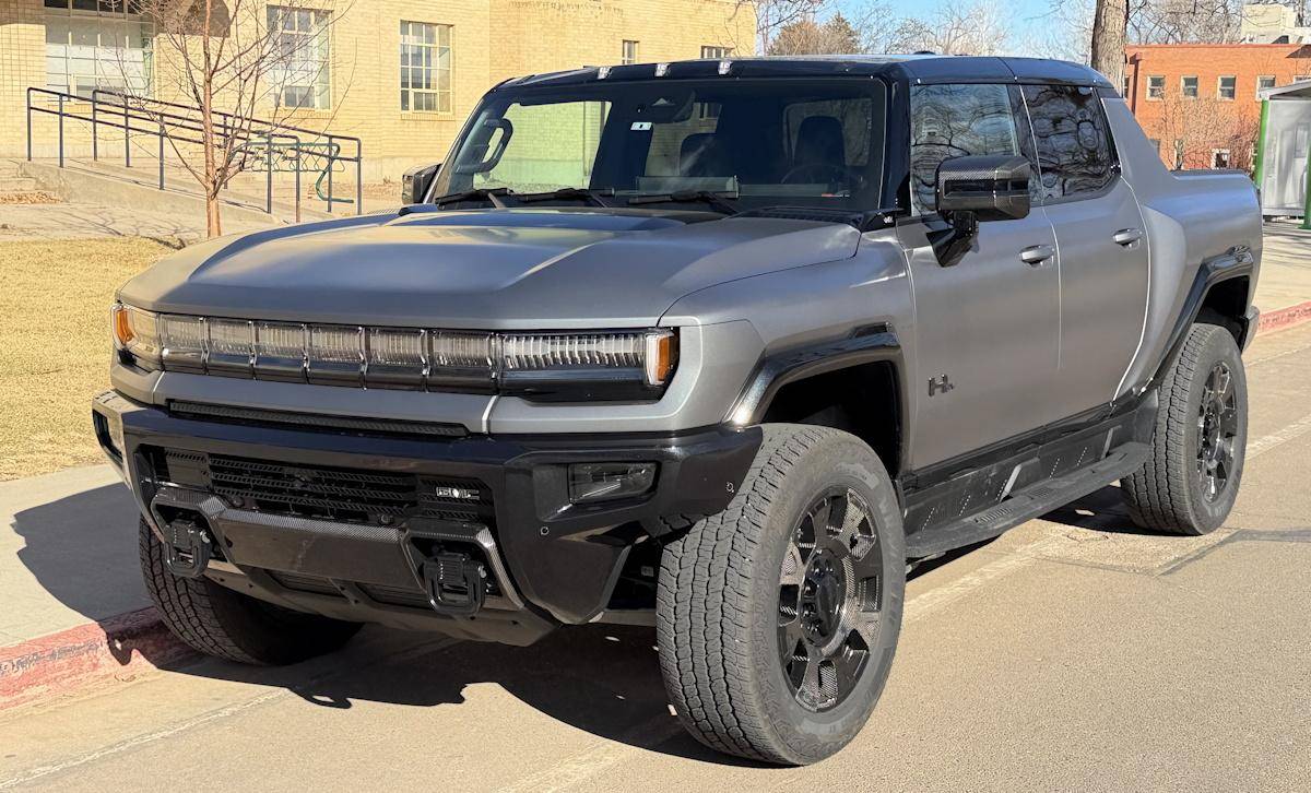 The 2026 GMC Hummer EV Pickup