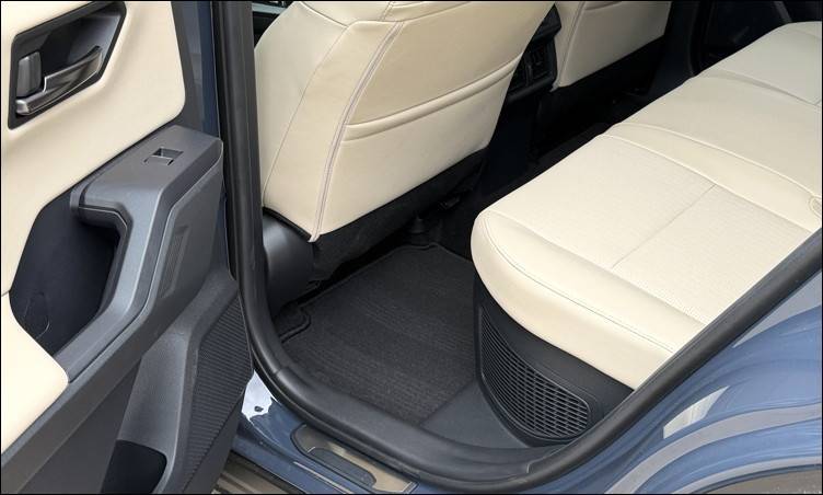 2026 Toyota RAV4 Limited - rear leg room