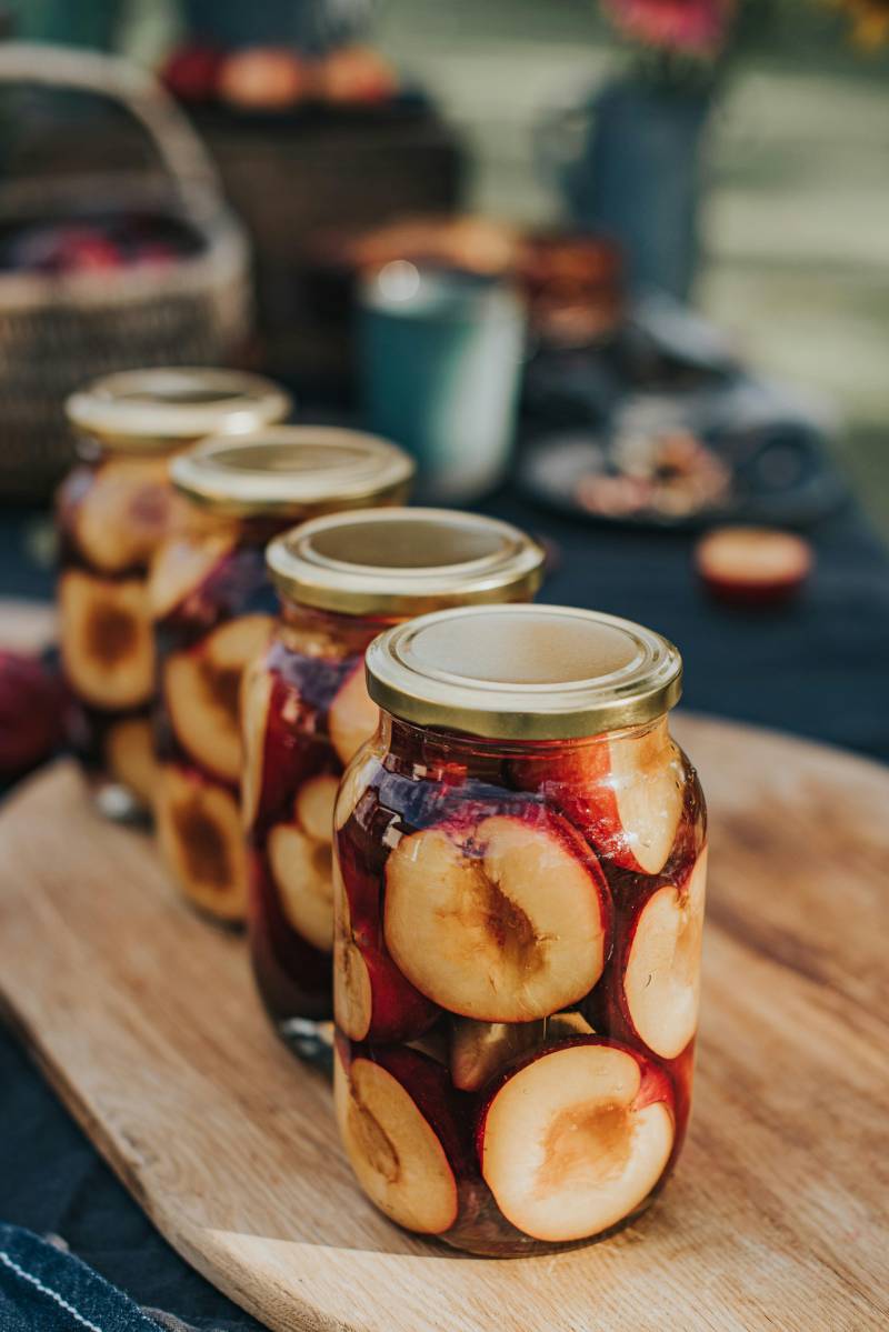 canning fruits so they last in an emergency