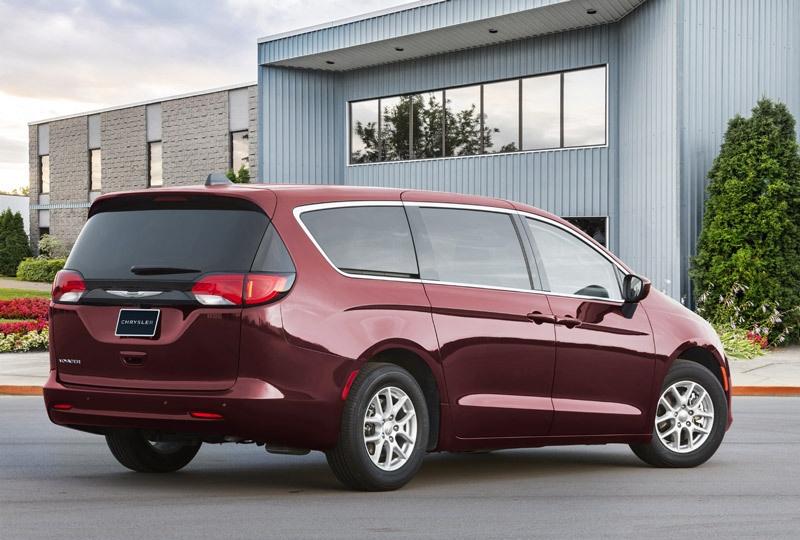 2021 chrysler voyager is a great family car