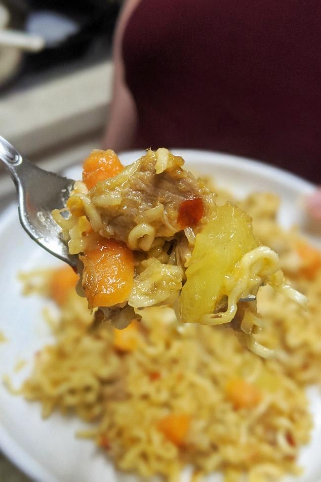 sweet and sour ramen pork stir fry easy to make recipe