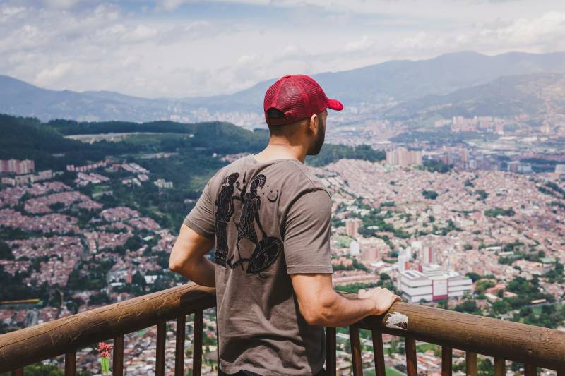 man traveling solo looking at medellin coloumbia