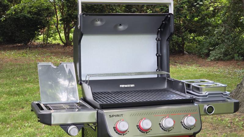 Weber Spirit EP-435 Gas Grill Review