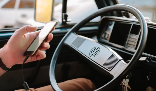 Mobile Apps To Help Make Car Care Easier