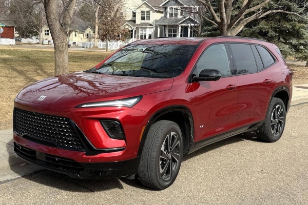 Ride Like the 1% with the 2026 Buick Enclave Sport Touring SUV