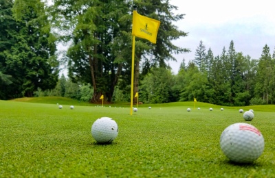 Golf Tips, Tricks and Gear For Beginner Golfers