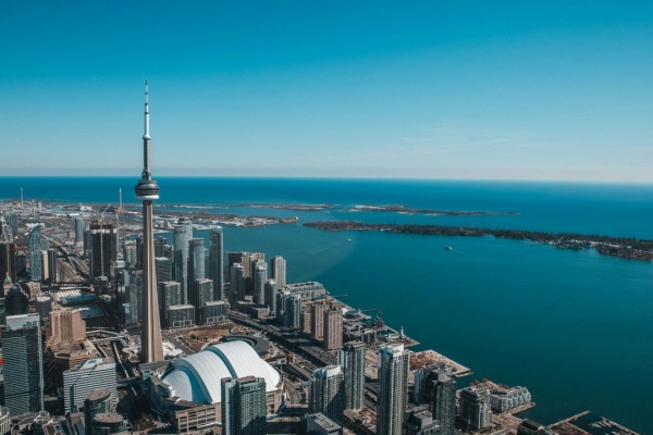 Family Vacation Ideas in Toronto That Dads Will Love Too