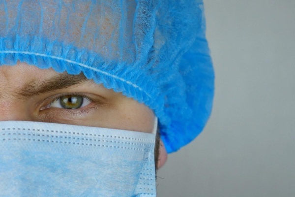 Hospitals Need More Male Nurses: This Is A High-Paying Career More Men Should Consider