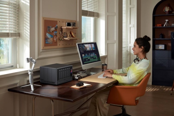 UGREEN's New AI NAS Lineup Is What Your Family Needs For Smart Data Storage and Sharing