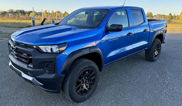 2023 Chevrolet Colorado Trail Boss Pickup Truck: Nicely Functional
