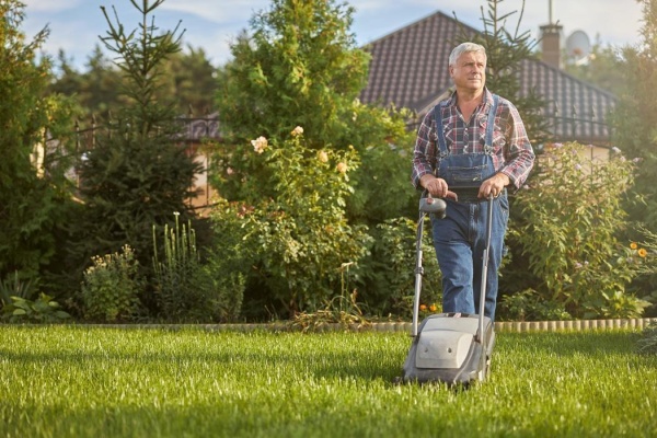 Essential Home Maintenance Tips Every Homeowner Should Do in Spring