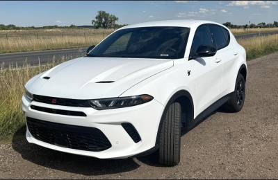 The 2023 Dodge Hornet GT Plus Is Surprisingly Fun and Sporty