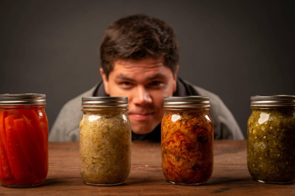 A Man's Guide To Preparing A Doomsday Prepper Food List For A Survival Emergency