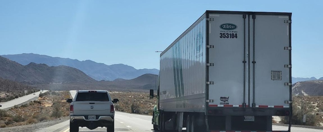 What You Need To Consider Before Accepting A Settlement Offer From A Trucking Company