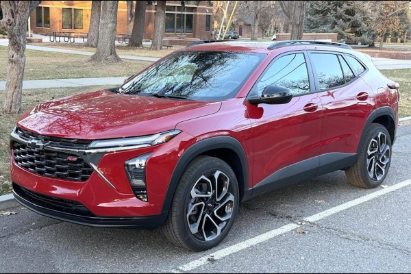 The 2026 Chevrolet Trax 2RS: Sporty & Affordable