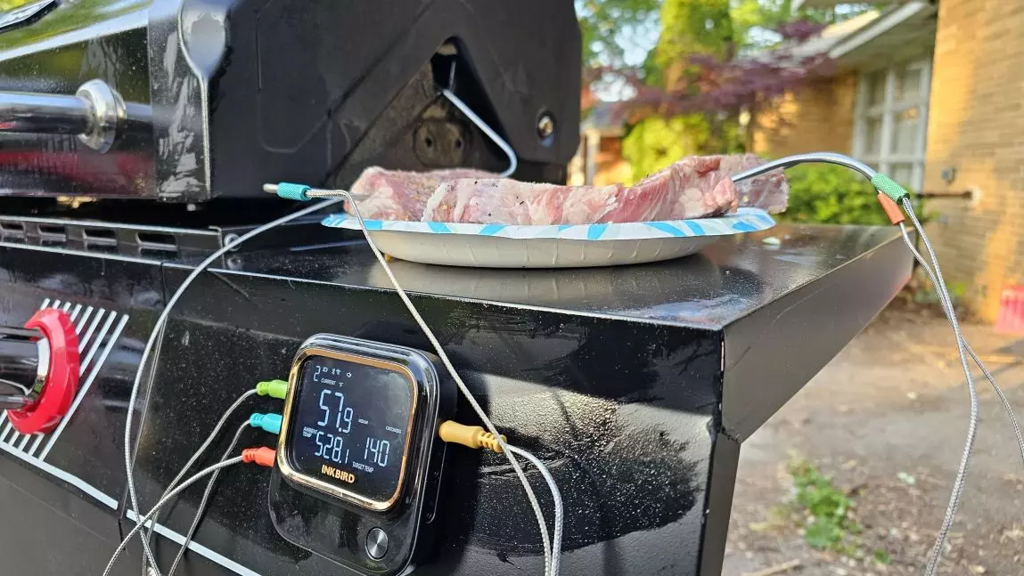 This Smart Meat Thermometer Is the Secret to My Dad's World-Famous