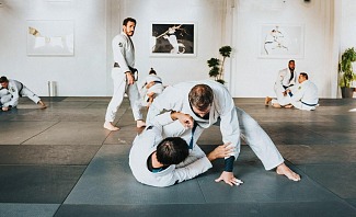 self defense classes for men