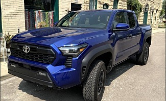 2024 toyota tacoma trd 4x4 off-road double cab