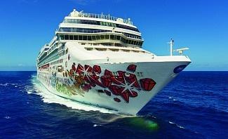 Hallmark Christmas Cruise On Norwegian Gem