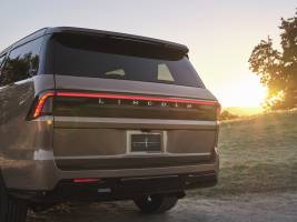 2025_Lincoln_Navigator_Black_Label_Sunrise_Copper_10_original