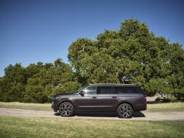 2025_Lincoln_Navigator_Reserve_Starlight_Gray_01_original